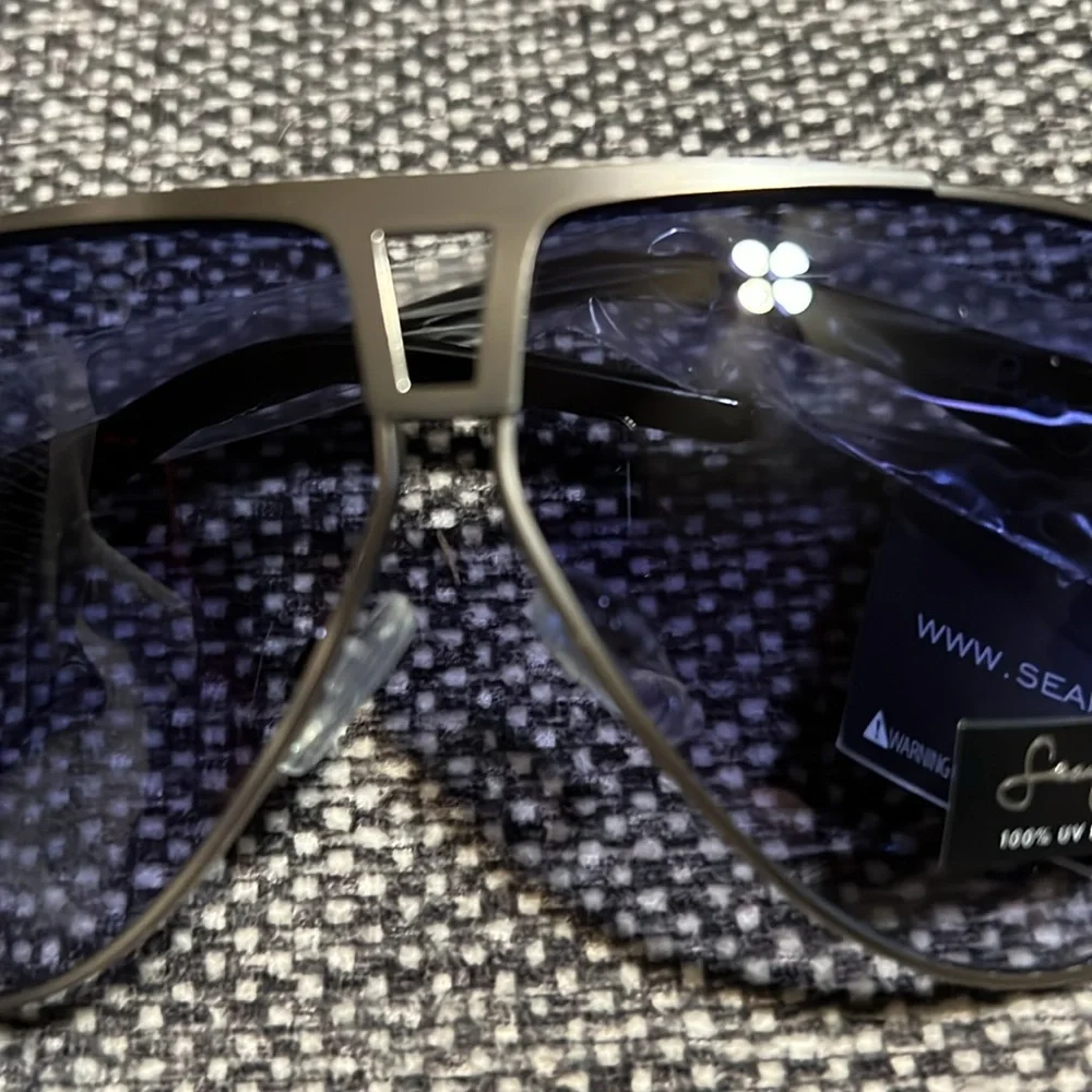 NWT SEAN JOHN Men's Sunglasses